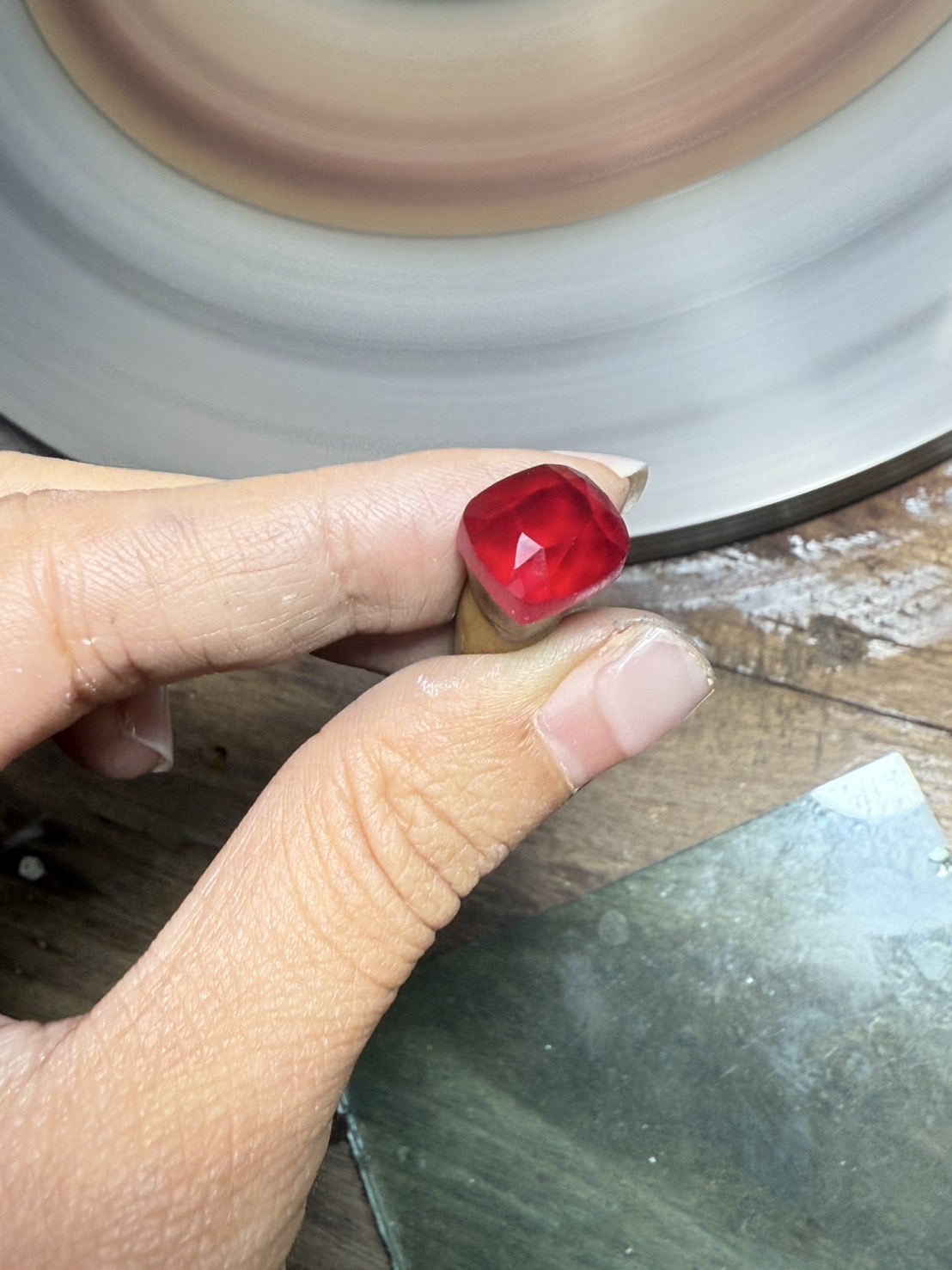 GEMMATE Faceting Studio Bangkok gem cutting